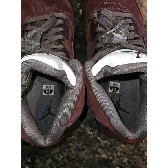 Nike Air Jordan 5 Retro Burgundy 2023 Mens Multi Size 9.5 - Picture 8 of 8